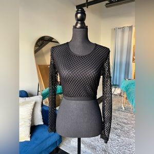 Fishnet Mesh Cropped Top in black size small